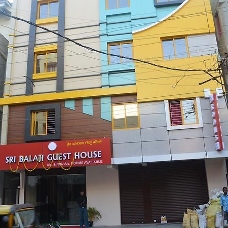 Sri Balaji Guest House Bangalore Buitenkant foto